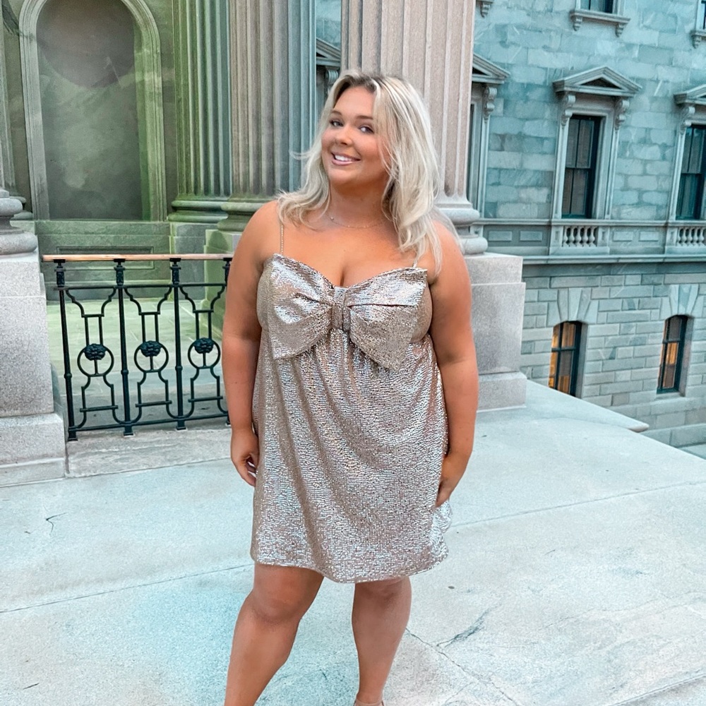 Show Me Your MuMu Best Bow Dress